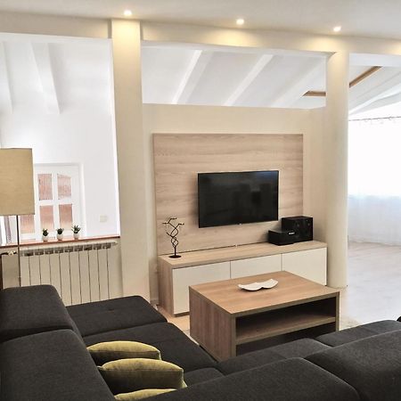 Apartment Julija Vodice Eksteriør bilde
