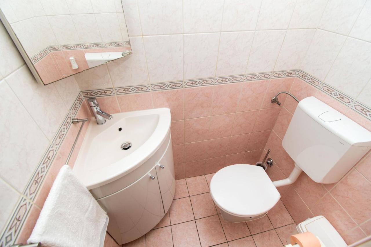 Apartment Julija Vodice Eksteriør bilde